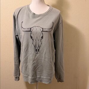 Women’s western Gray Crewneck Sweater with Bull Skull Design